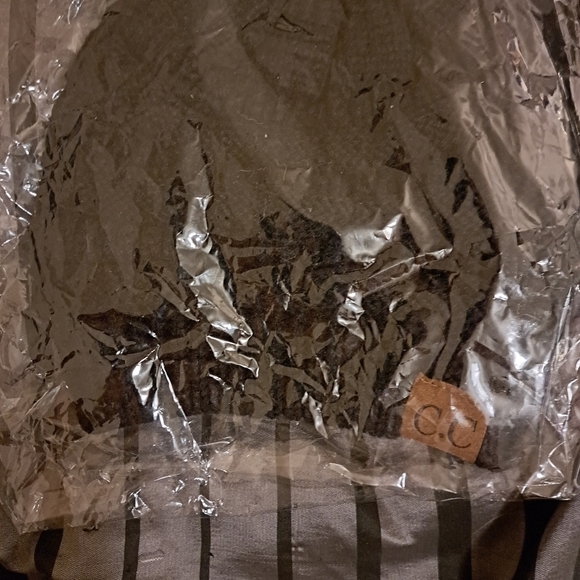 𝅺C.c Knitted Confetti Beanies Brand New - Picture 8 of 15